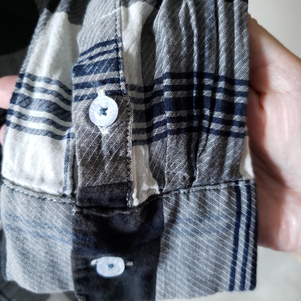 Max Jeans Large Black and White Lightweight Shirt Plaid Ruffled Sleeves - Picture 4 of 8